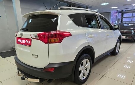 Toyota RAV4, 2014 год, 2 148 000 рублей, 11 фотография