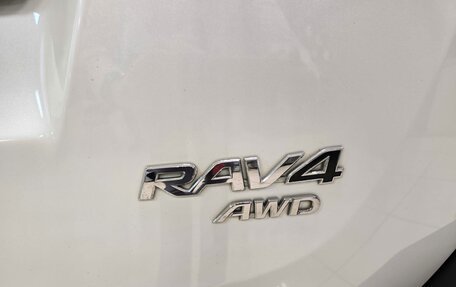 Toyota RAV4, 2014 год, 2 148 000 рублей, 26 фотография