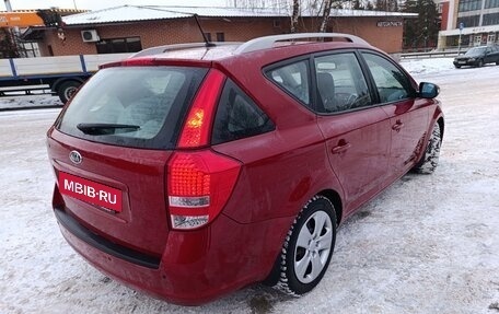 KIA cee'd I рестайлинг, 2011 год, 925 000 рублей, 4 фотография