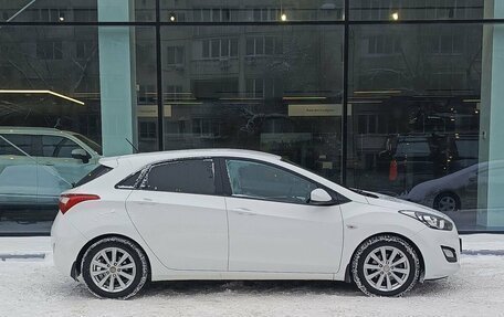 Hyundai i30 II рестайлинг, 2015 год, 1 313 000 рублей, 4 фотография