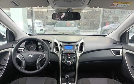 Hyundai i30 II рестайлинг, 2015 год, 1 313 000 рублей, 12 фотография