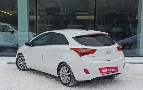 Hyundai i30 II рестайлинг, 2015 год, 1 313 000 рублей, 7 фотография