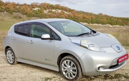 Nissan Leaf I, 2013 год, 890 000 рублей, 7 фотография