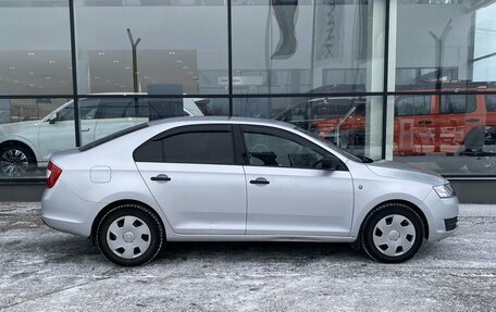 Skoda Rapid I, 2015 год, 935 000 рублей, 5 фотография