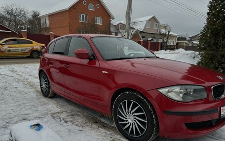 BMW 1 серия, 2009 год, 920 000 рублей, 2 фотография