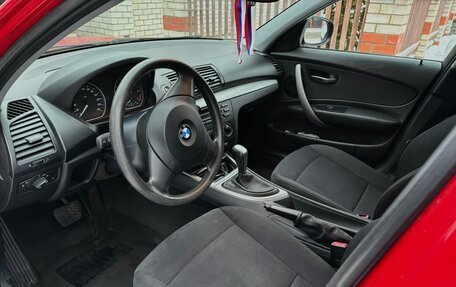 BMW 1 серия, 2009 год, 920 000 рублей, 6 фотография