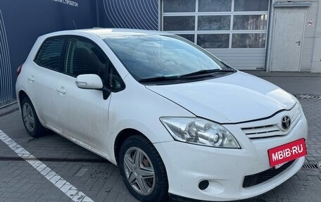 Toyota Auris II, 2011 год, 1 175 000 рублей, 3 фотография