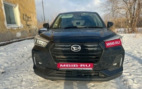 Daihatsu Rocky, 2020 год, 2 150 000 рублей, 15 фотография