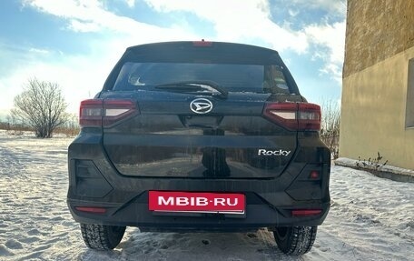 Daihatsu Rocky, 2020 год, 2 150 000 рублей, 14 фотография