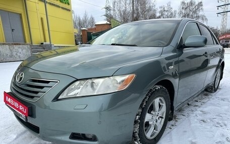 Toyota Camry, 2006 год, 955 000 рублей, 2 фотография