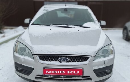 Ford Focus II рестайлинг, 2006 год, 700 000 рублей, 3 фотография