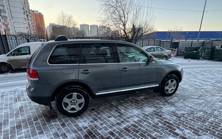 Volkswagen Touareg III, 2005 год, 850 000 рублей, 2 фотография