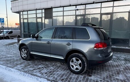 Volkswagen Touareg III, 2005 год, 850 000 рублей, 5 фотография