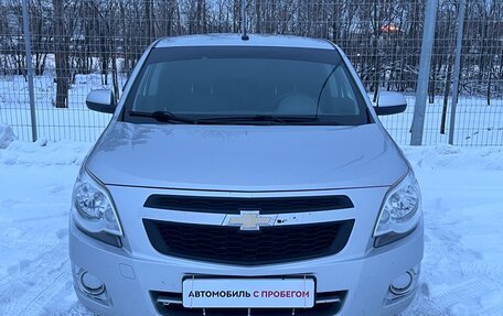 Chevrolet Cobalt II, 2013 год, 650 000 рублей, 2 фотография