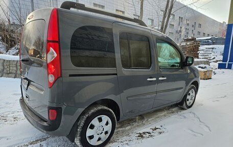 Renault Kangoo II рестайлинг, 2012 год, 910 000 рублей, 3 фотография