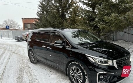 KIA Carnival III, 2018 год, 2 650 000 рублей, 7 фотография