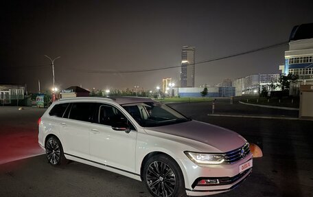 Volkswagen Passat B8 рестайлинг, 2015 год, 1 900 000 рублей, 15 фотография