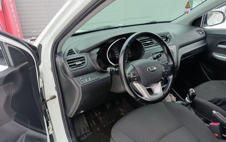 KIA Rio III рестайлинг, 2014 год, 1 250 000 рублей, 5 фотография