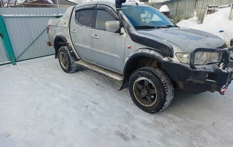 Mitsubishi L200 IV рестайлинг, 2007 год, 1 700 000 рублей, 9 фотография