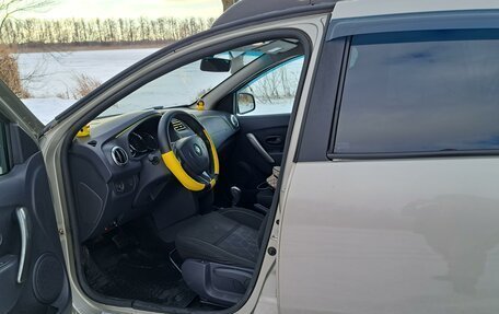 Renault Sandero II рестайлинг, 2015 год, 850 000 рублей, 10 фотография