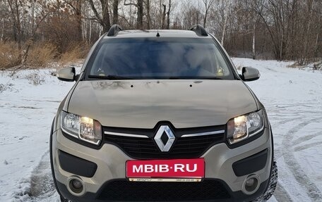 Renault Sandero II рестайлинг, 2015 год, 850 000 рублей, 11 фотография