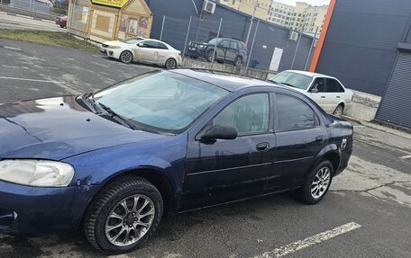 Dodge Stratus II, 2004 год, 300 000 рублей, 5 фотография