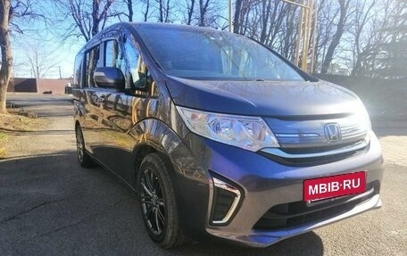 Honda Stepwgn IV, 2020 год, 2 250 000 рублей, 3 фотография