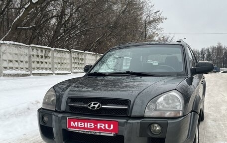 Hyundai Tucson III, 2007 год, 885 000 рублей, 1 фотография