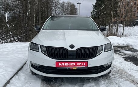 Skoda Octavia, 2018 год, 2 400 000 рублей, 2 фотография