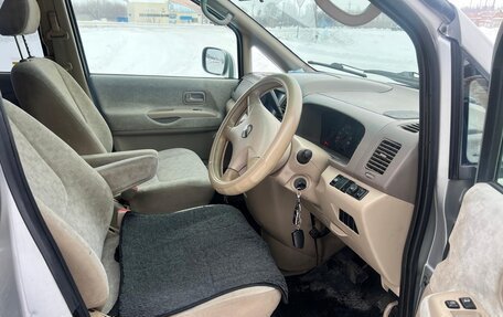 Nissan Serena II, 2003 год, 855 000 рублей, 4 фотография