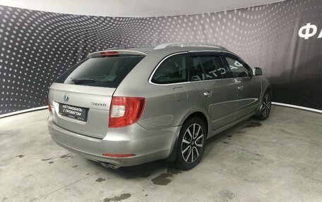 Skoda Superb III рестайлинг, 2011 год, 1 148 000 рублей, 7 фотография