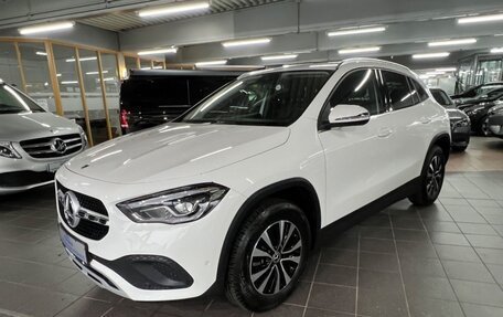 Mercedes-Benz GLA, 2022 год, 5 112 000 рублей, 2 фотография