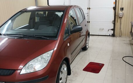 Mitsubishi Colt VI рестайлинг, 2006 год, 460 000 рублей, 2 фотография