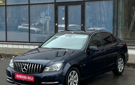 Mercedes-Benz C-Класс, 2011 год, 1 800 000 рублей, 14 фотография