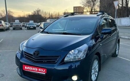 Toyota Verso I, 2010 год, 1 100 000 рублей, 3 фотография