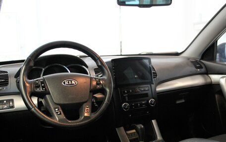 KIA Sorento II рестайлинг, 2011 год, 1 390 000 рублей, 10 фотография