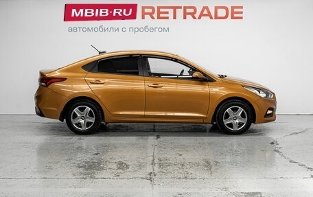 Hyundai Solaris II рестайлинг, 2017 год, 1 300 000 рублей, 4 фотография