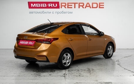 Hyundai Solaris II рестайлинг, 2017 год, 1 300 000 рублей, 5 фотография