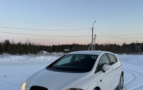 SEAT Leon II, 2011 год, 780 000 рублей, 1 фотография