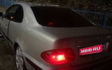 Mercedes-Benz CLK-Класс, 1999 год, 450 000 рублей, 7 фотография