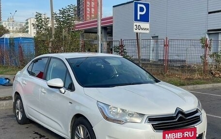 Citroen C4 II рестайлинг, 2015 год, 1 100 000 рублей, 5 фотография