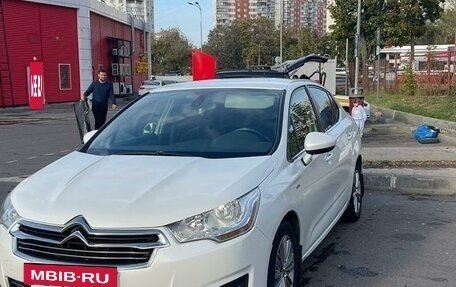 Citroen C4 II рестайлинг, 2015 год, 1 100 000 рублей, 6 фотография