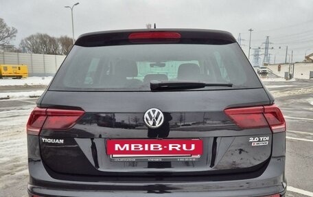 Volkswagen Tiguan II, 2017 год, 2 570 000 рублей, 8 фотография