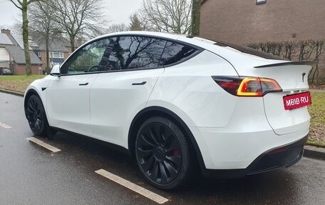 Tesla Model Y I, 2024 год, 7 226 000 рублей, 5 фотография