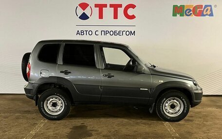 Chevrolet Niva I рестайлинг, 2014 год, 670 000 рублей, 5 фотография