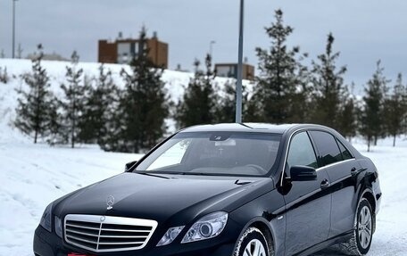 Mercedes-Benz E-Класс, 2012 год, 1 700 000 рублей, 2 фотография