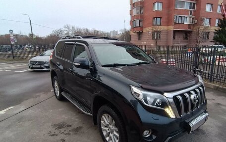 Toyota Land Cruiser Prado 150 рестайлинг 2, 2015 год, 3 800 000 рублей, 4 фотография