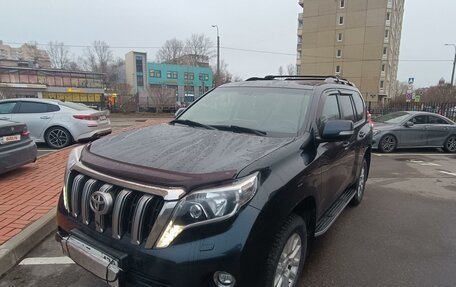 Toyota Land Cruiser Prado 150 рестайлинг 2, 2015 год, 3 800 000 рублей, 7 фотография