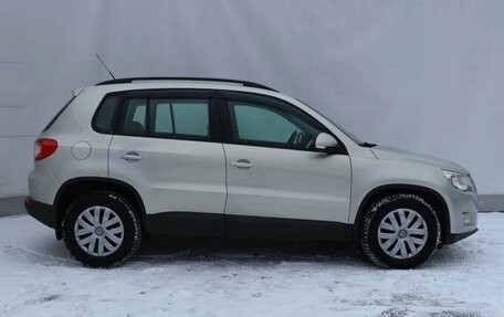 Volkswagen Tiguan I, 2010 год, 1 079 000 рублей, 7 фотография