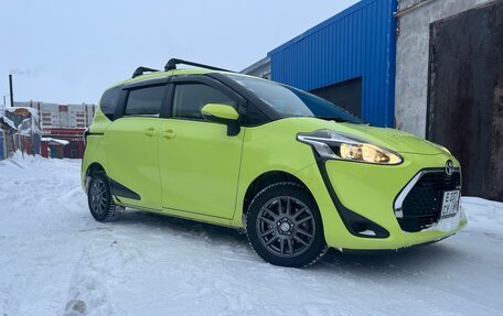 Toyota Sienta II, 2020 год, 2 110 000 рублей, 2 фотография